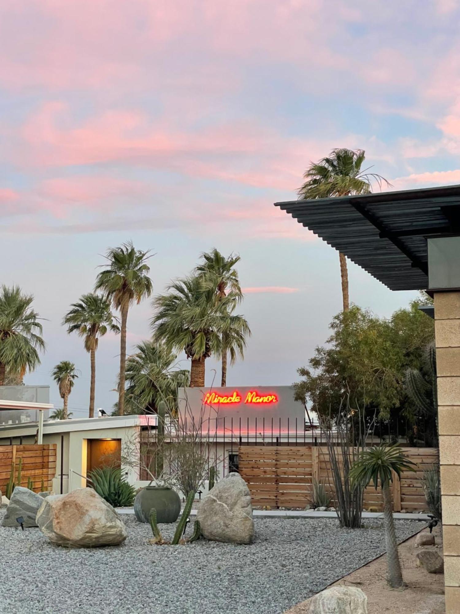 Miracle Manor Boutique Hotel & Spa Desert Hot Springs Exterior foto